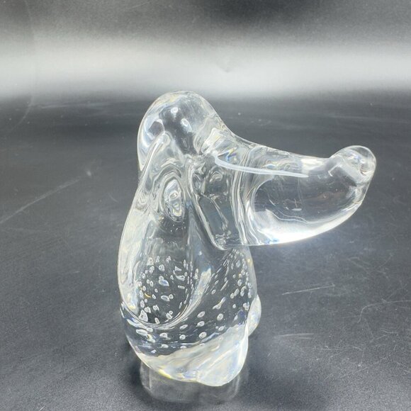 Clear Hound Dog Figurine Paperweight Manganese 365nm Green UV Glow Small Bubbles - Picture 11 of 12
